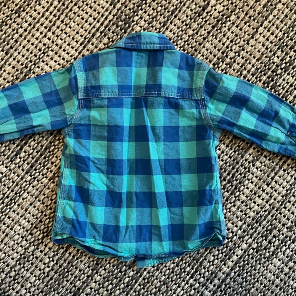 Checkered Button down shirt - Picture 4 of 5